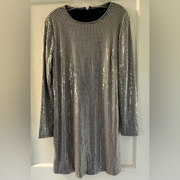 SANCTUARY SEQUIN DRESS, NEVER WORN, SIZE MEDIUM - Picture 2 of 4